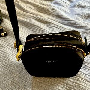 RADLEY darling black crossbody purse with lots of storage